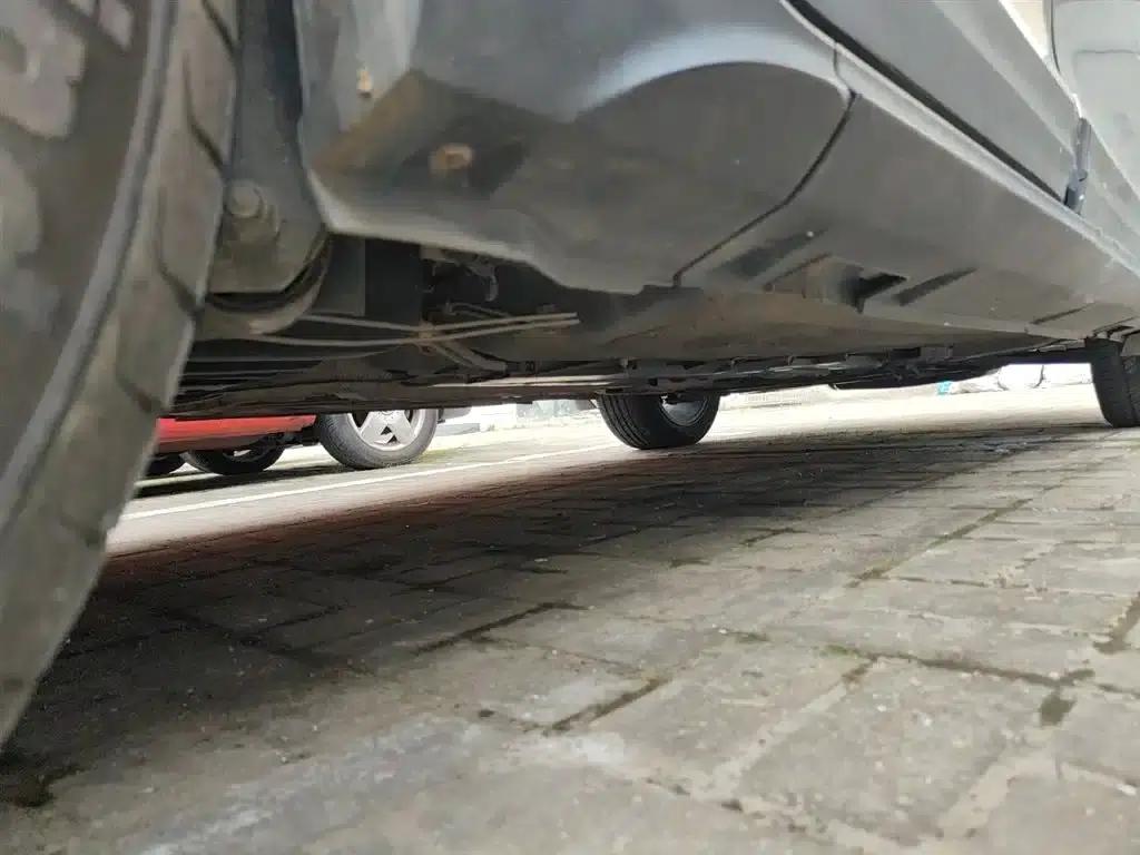 Fengxing SX6 2018 1.6L Manual Deluxe Edition — миниатюра 19