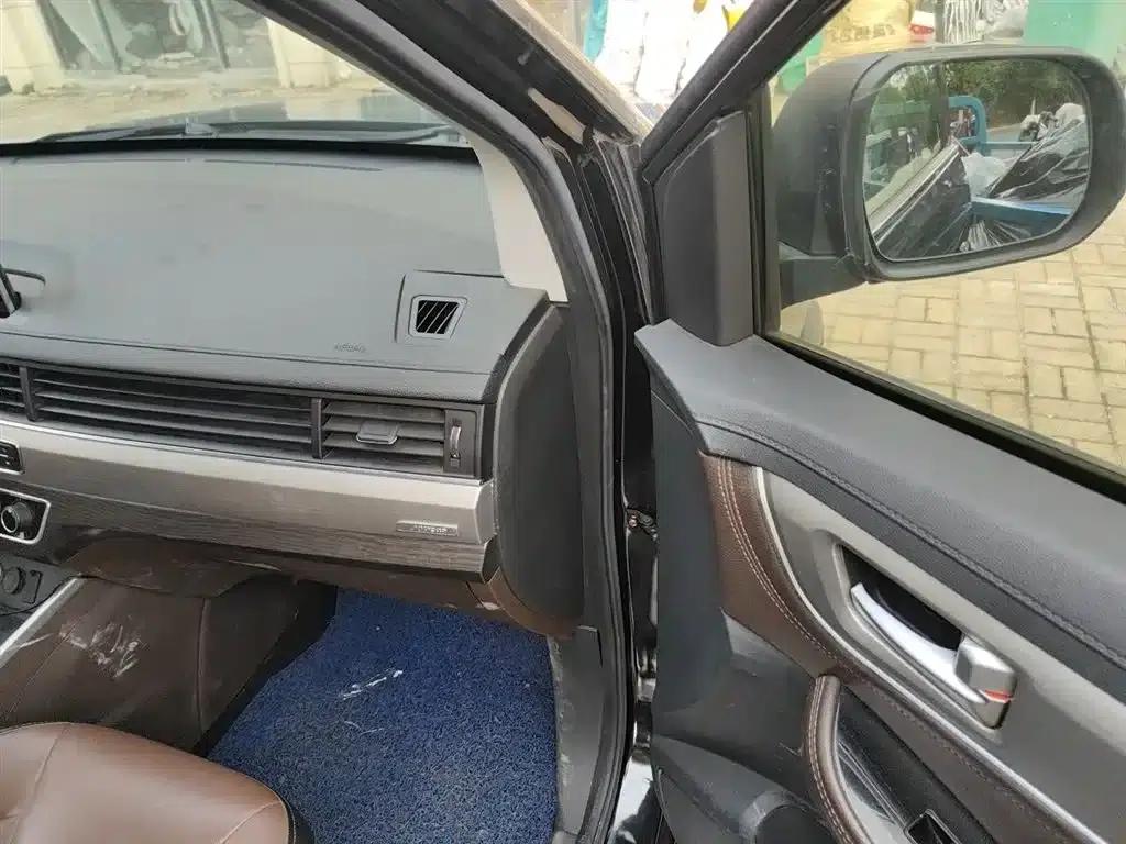 Fengxing SX6 2018 1.6L Manual Deluxe Edition — миниатюра 22