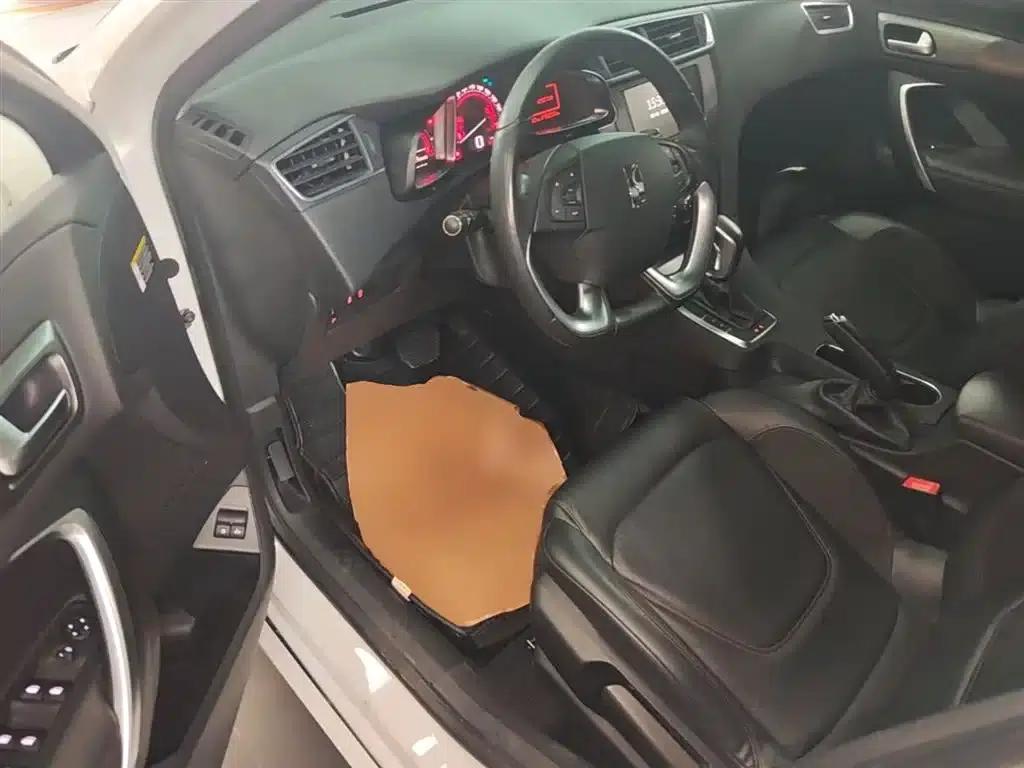 DS 4S 2016 1.2T Automatic Dynamic Edition THP130 — миниатюра 16