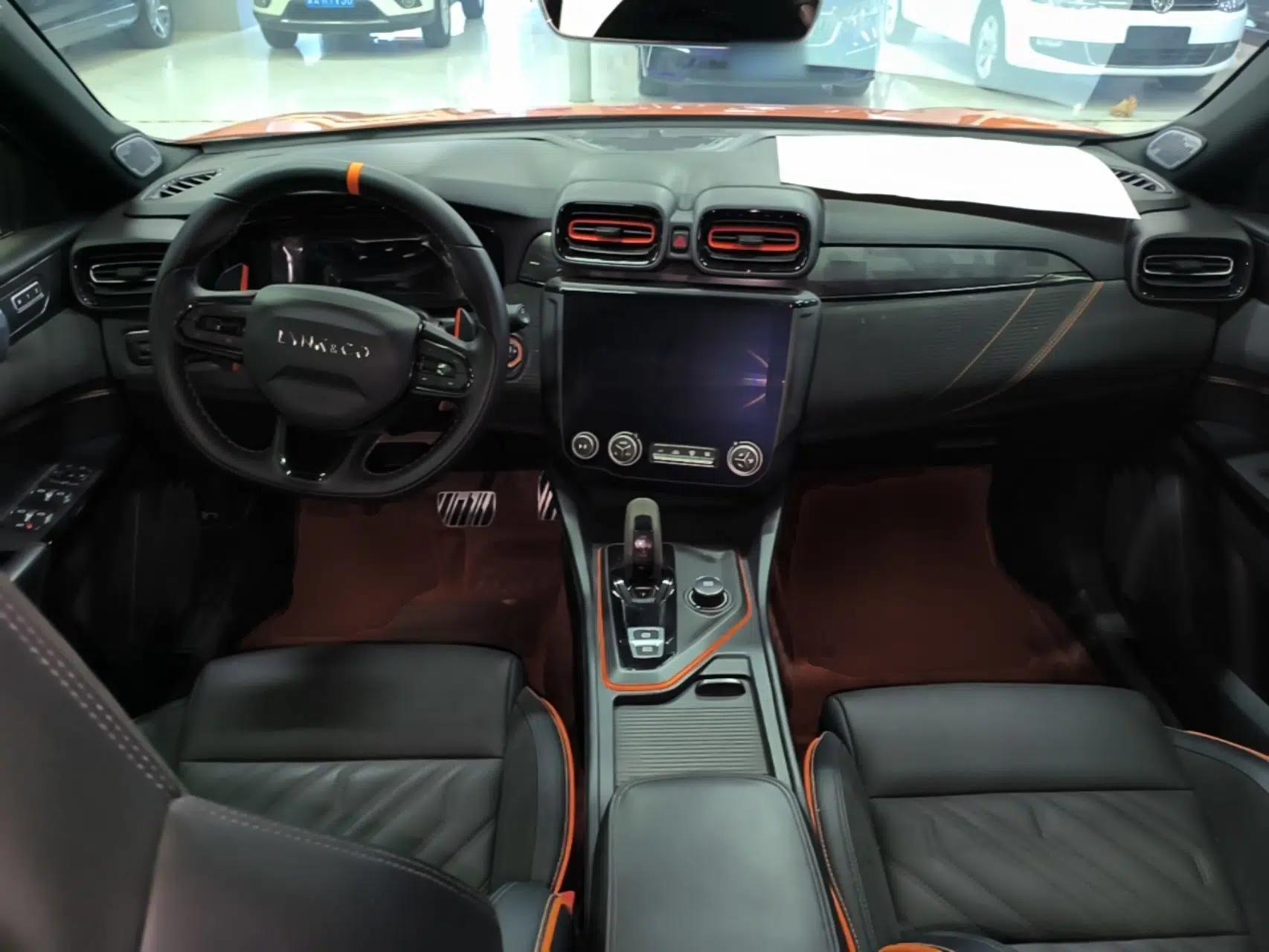 Lynk & Co 02 Hatchback 2021 2.0TD Halo — миниатюра 13