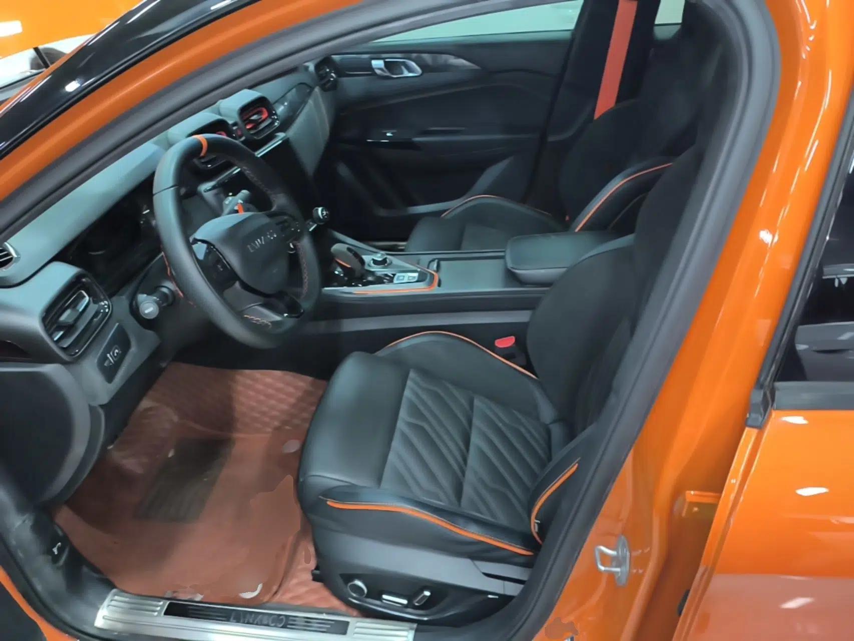 Lynk & Co 02 Hatchback 2021 2.0TD Halo — миниатюра 18