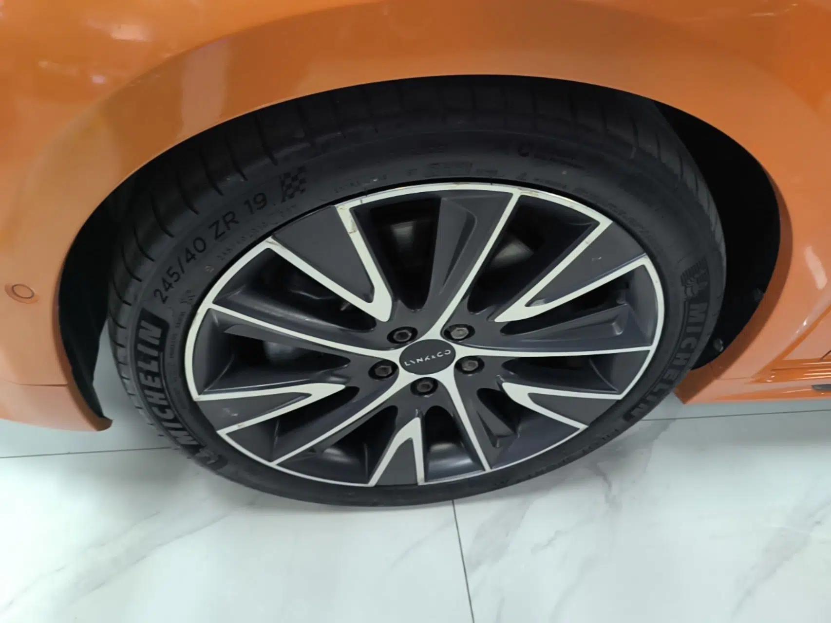 Lynk & Co 02 Hatchback 2021 2.0TD Halo — миниатюра 8