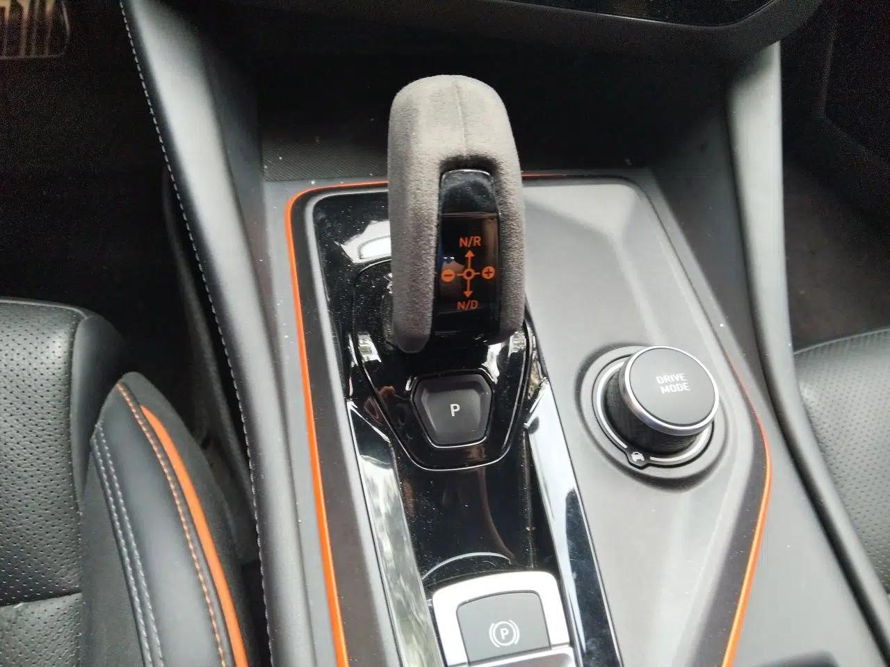 Lynk & Co 02 Hatchback 2021 2.0TD Halo Driving Control Kit Edition — миниатюра 15