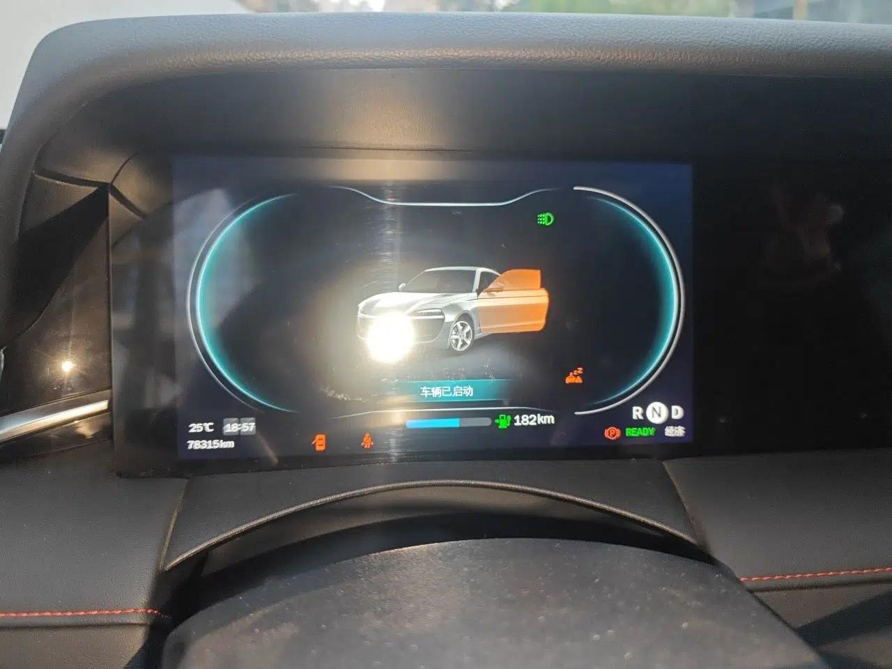Leapmotor S01 2019 380 Pro — миниатюра 12