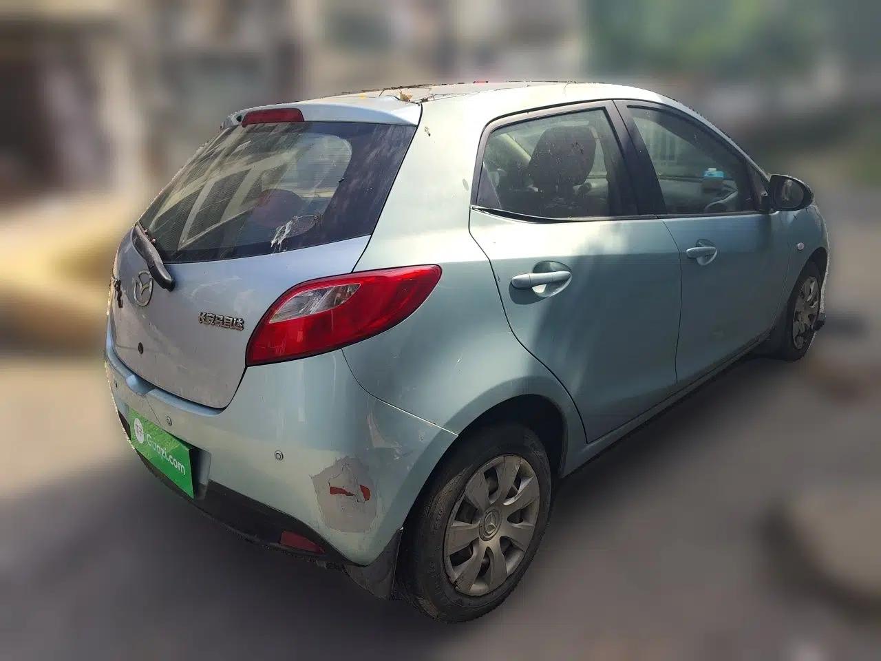 Mazda 2 2007 1.3L Automatic Standard Edition — миниатюра 6