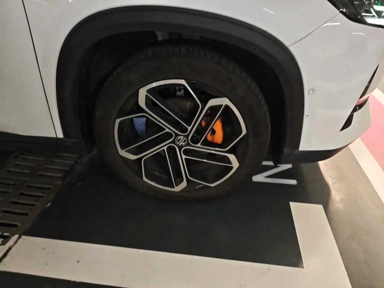 MG ONE 2022 α-Smart Sports Series 1.5T Advanced Edition — миниатюра 8
