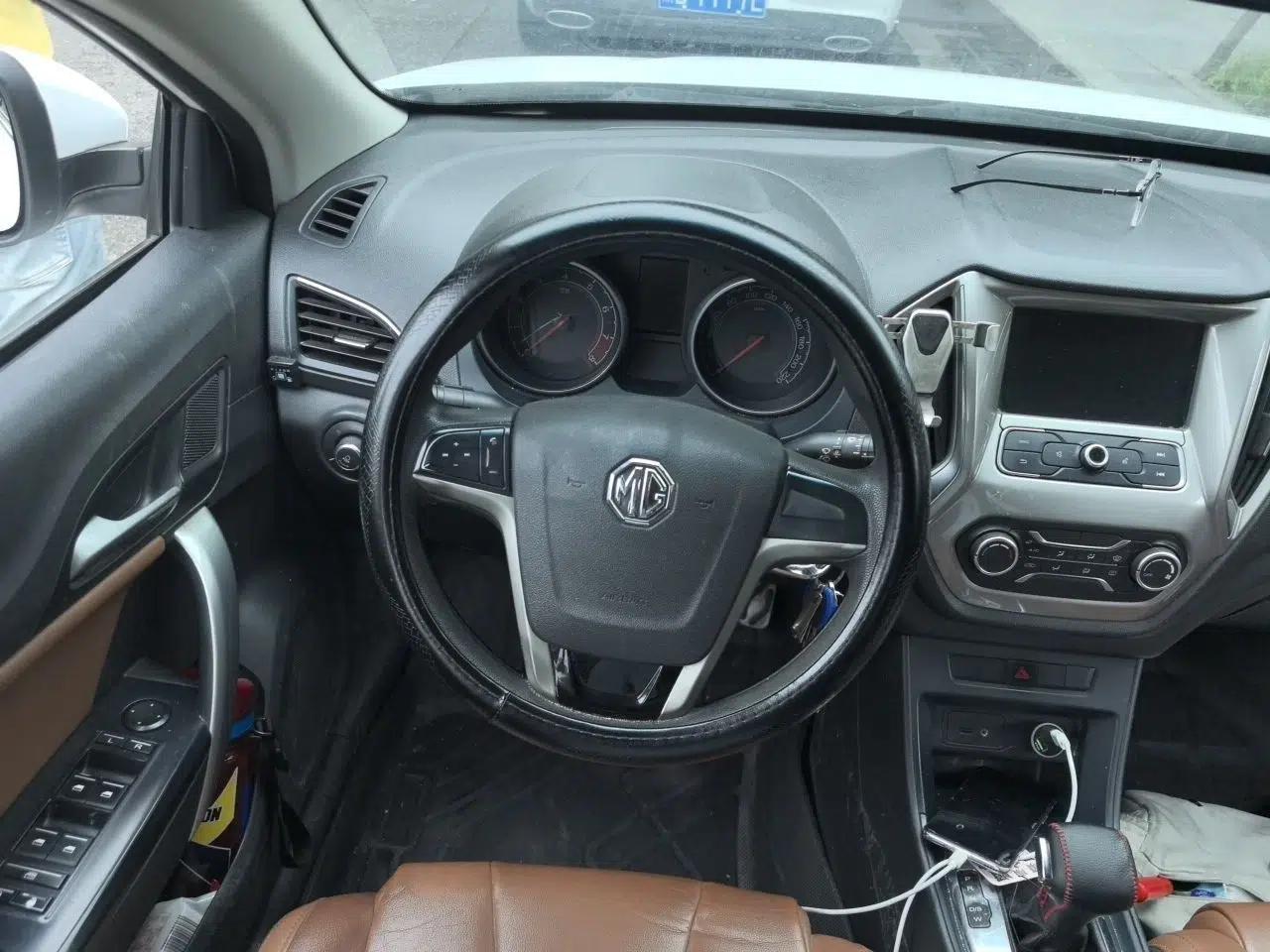 MG GT 2016 1.5T Automatic Value-Added Luxury Edition — миниатюра 11