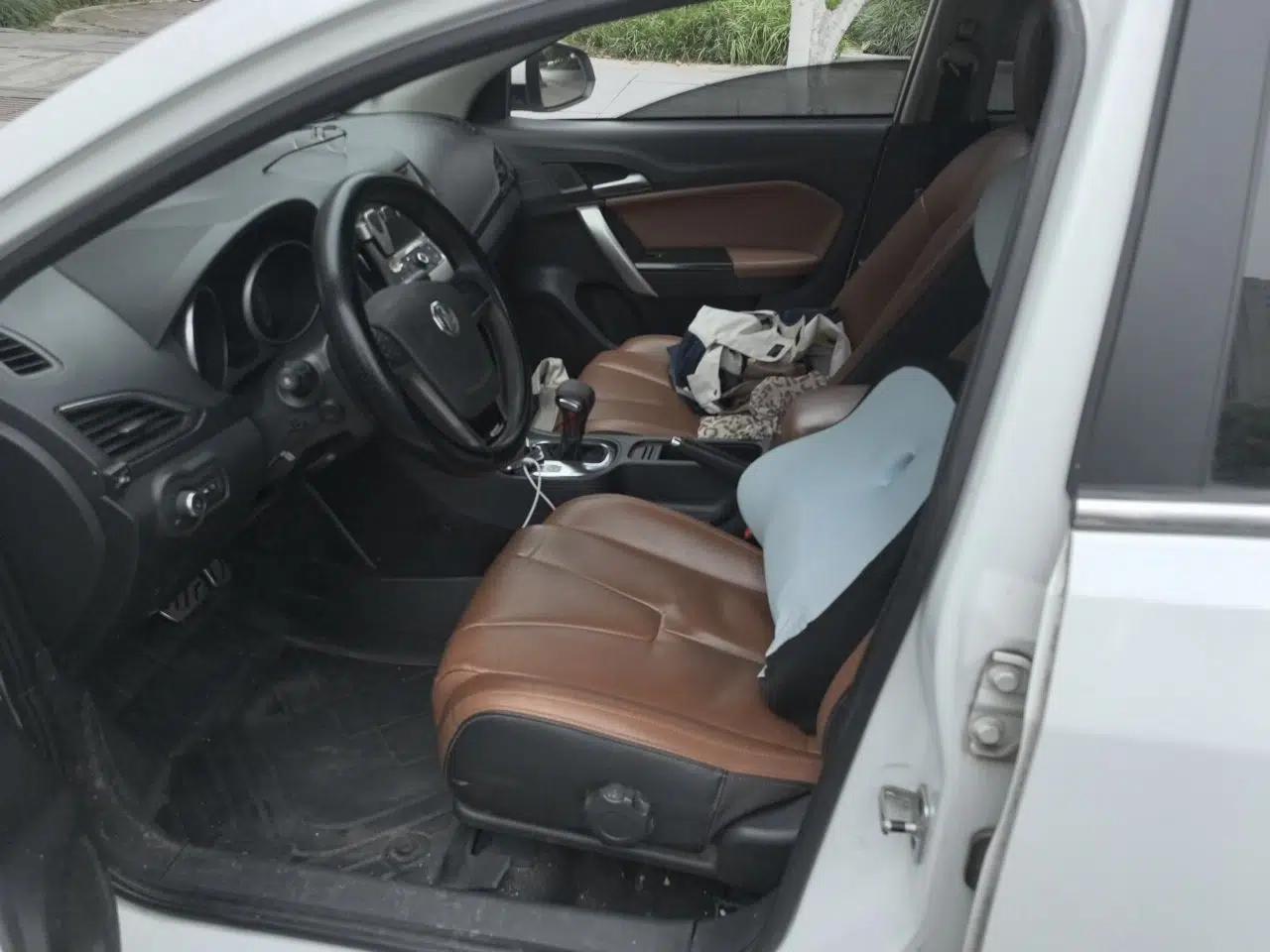 MG GT 2016 1.5T Automatic Value-Added Luxury Edition — миниатюра 16