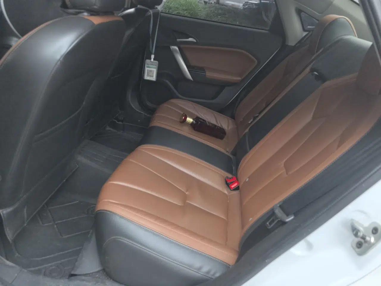 MG GT 2016 1.5T Automatic Value-Added Luxury Edition — миниатюра 18
