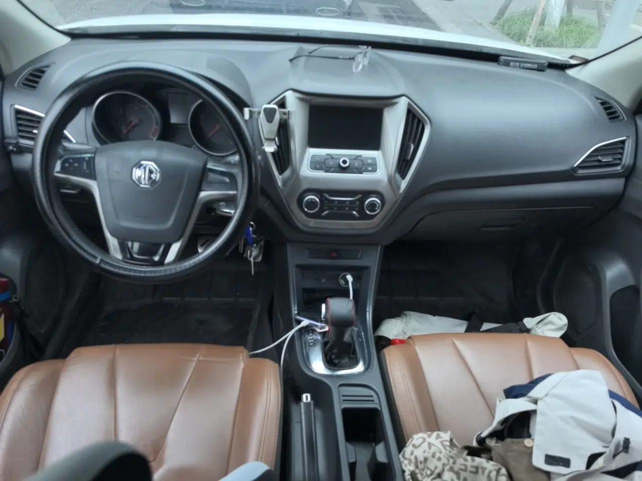 MG GT 2016 1.5T Automatic Value-Added Luxury Edition — миниатюра 10