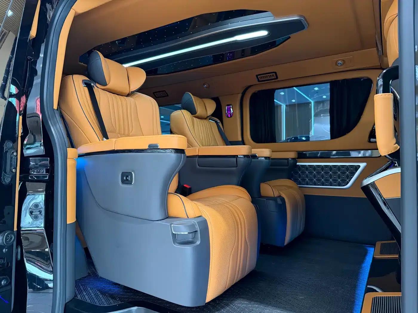 2025 HIACE 3.5L Automatic — миниатюра 7