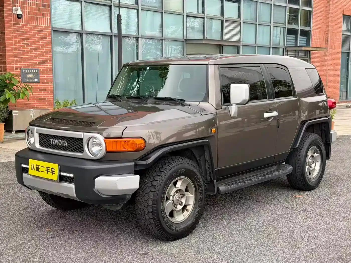 2007 FJ Cruiser 4.0L — миниатюра 1