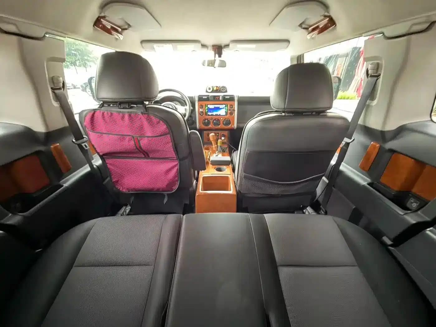 2007 FJ Cruiser 4.0L — миниатюра 14