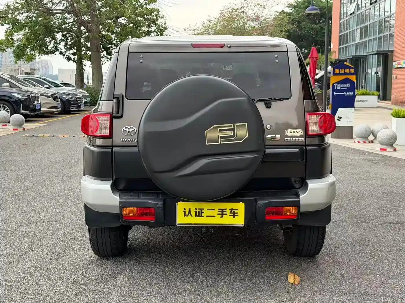 2007 FJ Cruiser 4.0L — миниатюра 3