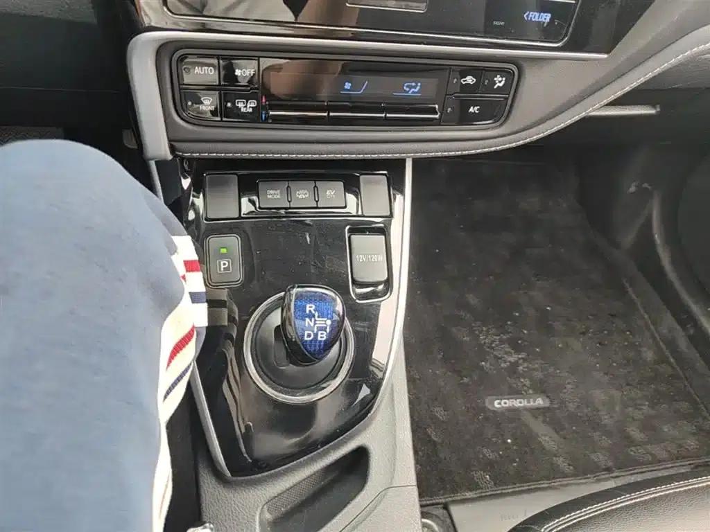 Corolla Hybrid E+ 2020 1.8L E-CVT Comfort Edition — миниатюра 14