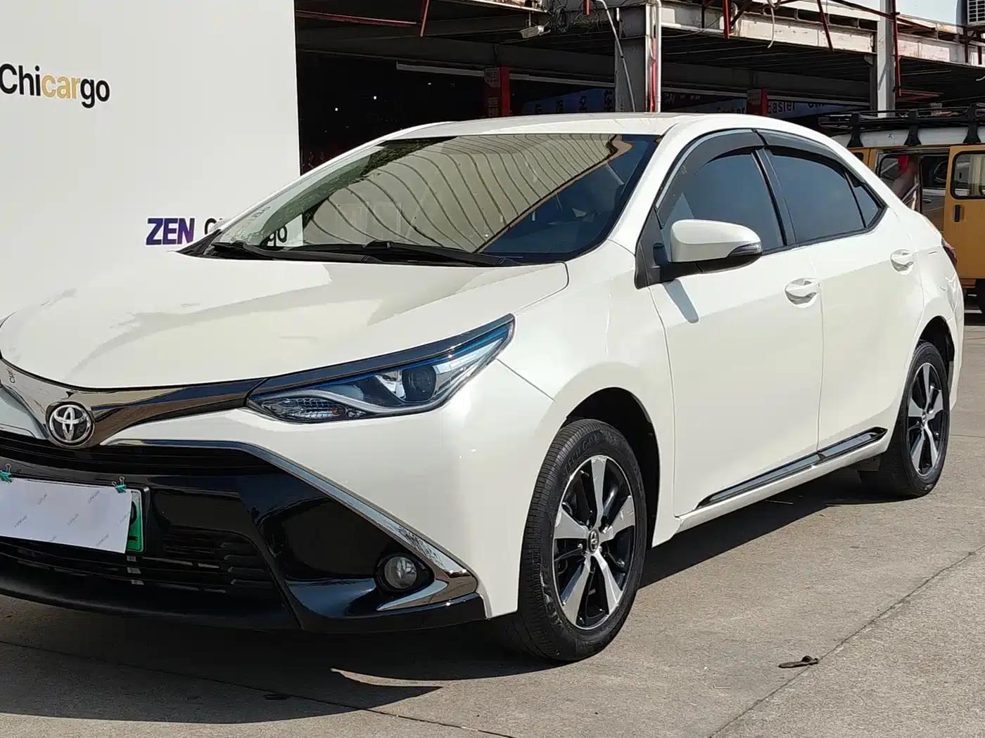 Levin Hybrid E+ 2019 1.8PH GS E-CVT Elite Edition — миниатюра 18