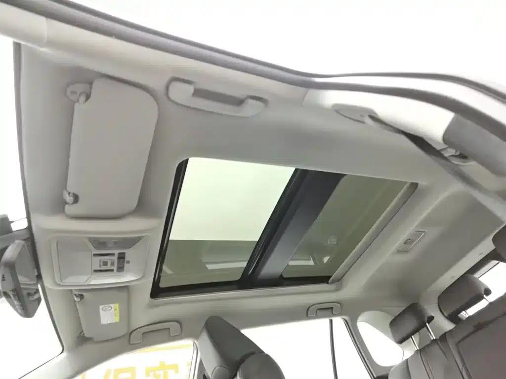 RAV4 Hybrid E+ 2021 2.5L AWD Flagship Pro — миниатюра 14