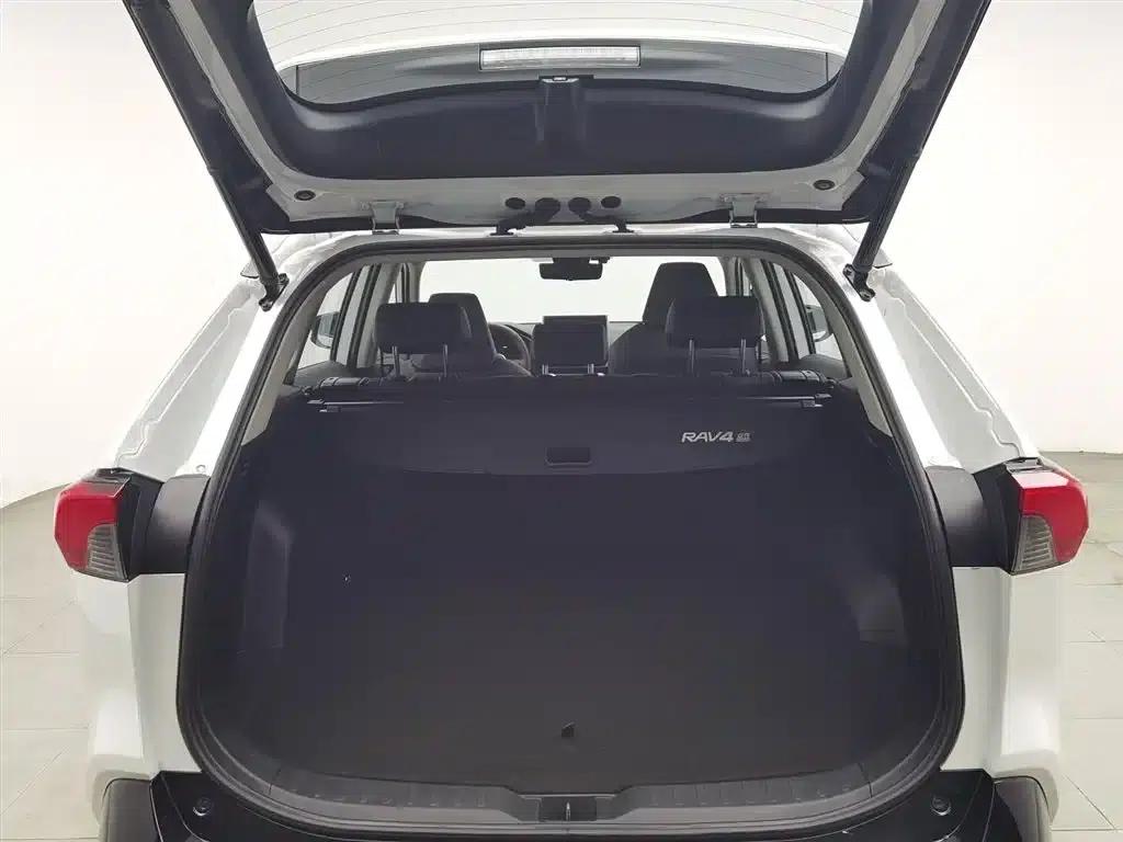 RAV4 Hybrid E+ 2021 2.5L AWD Flagship Pro — миниатюра 16