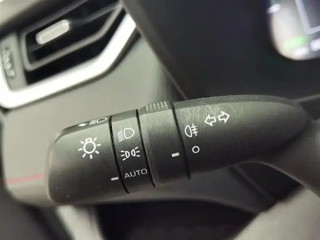 RAV4 Hybrid E+ 2021 2.5L AWD Flagship Pro — миниатюра 21
