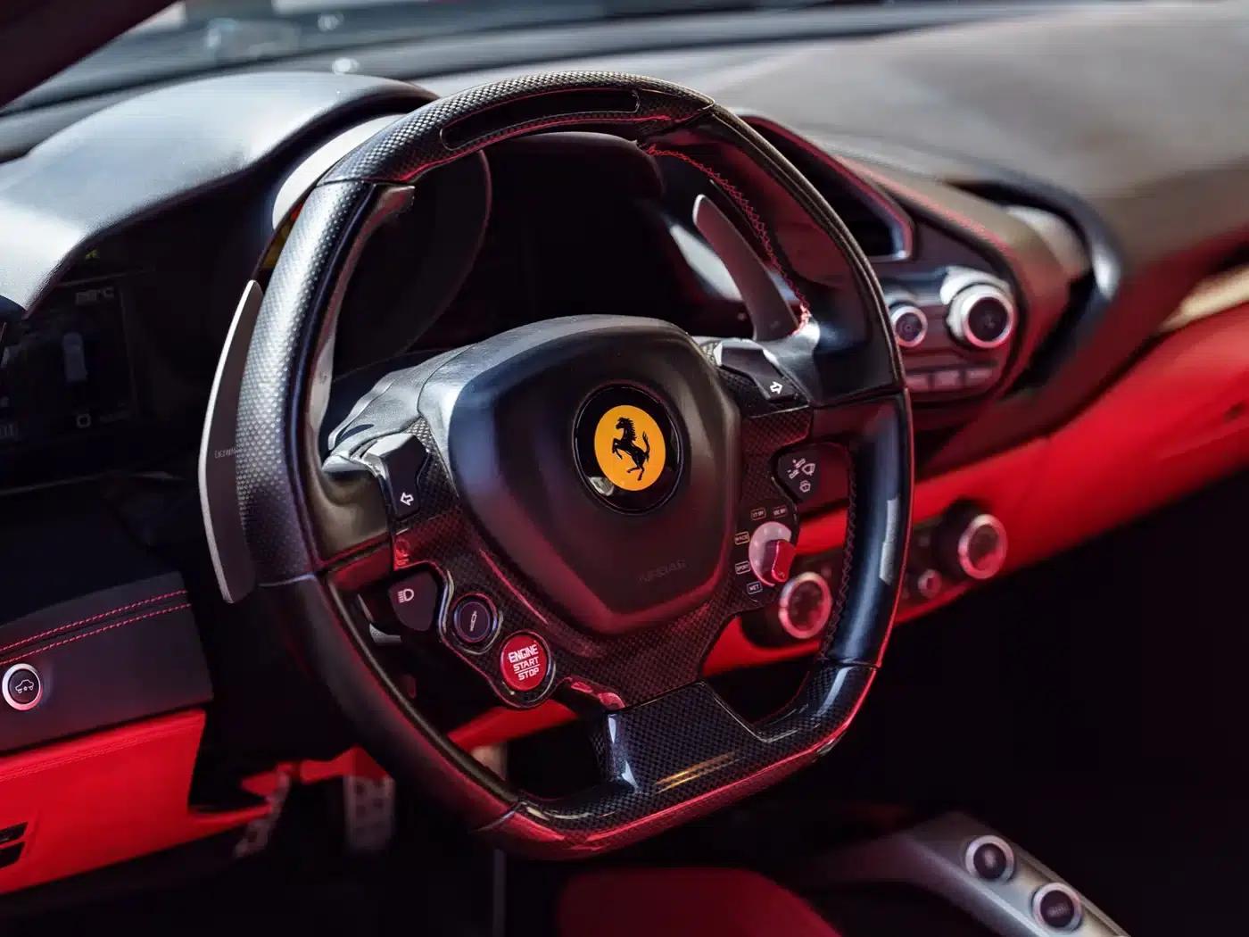 2015 Ferrari 488 GTB — миниатюра 13