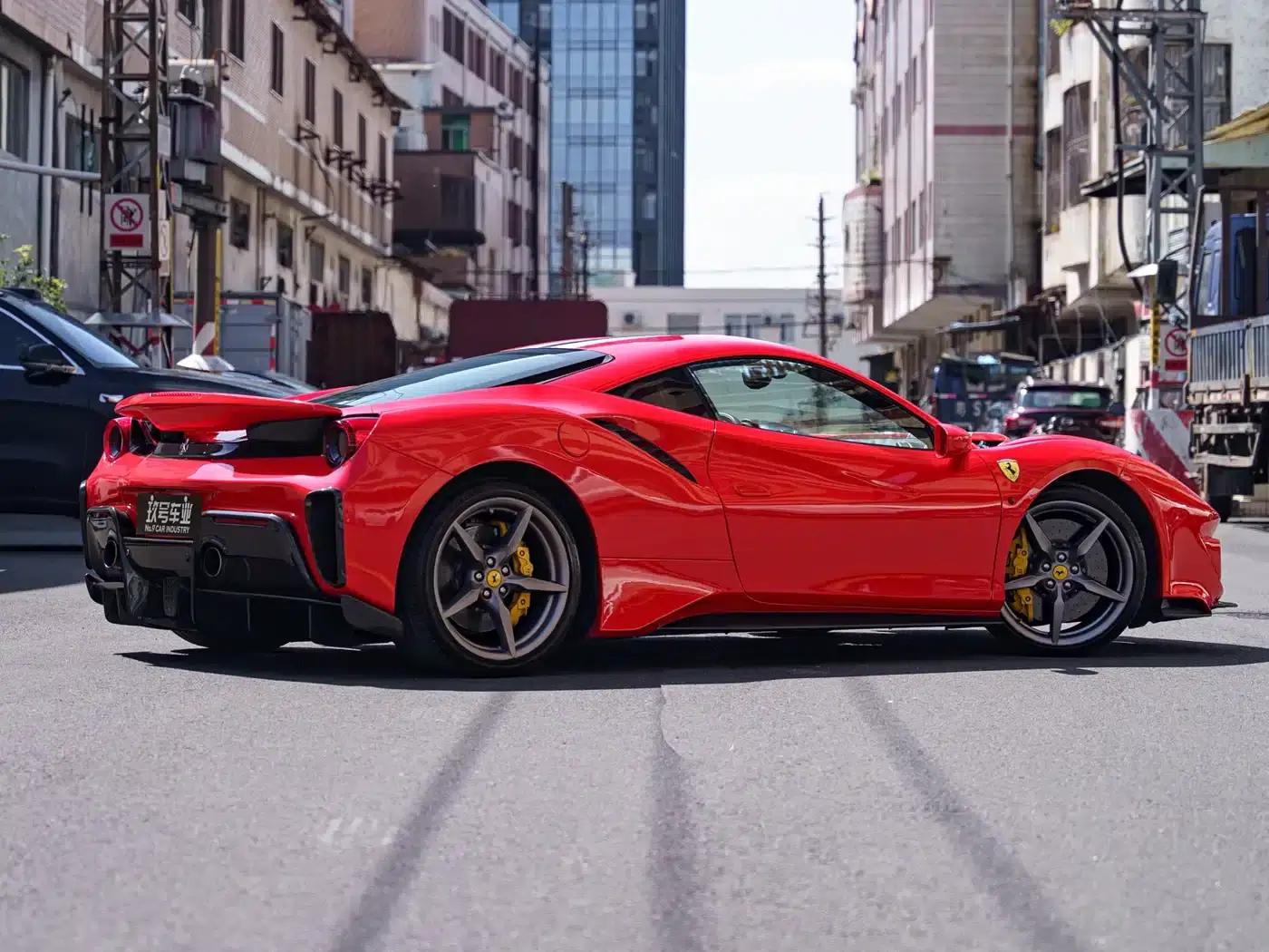 2015 Ferrari 488 GTB — миниатюра 4