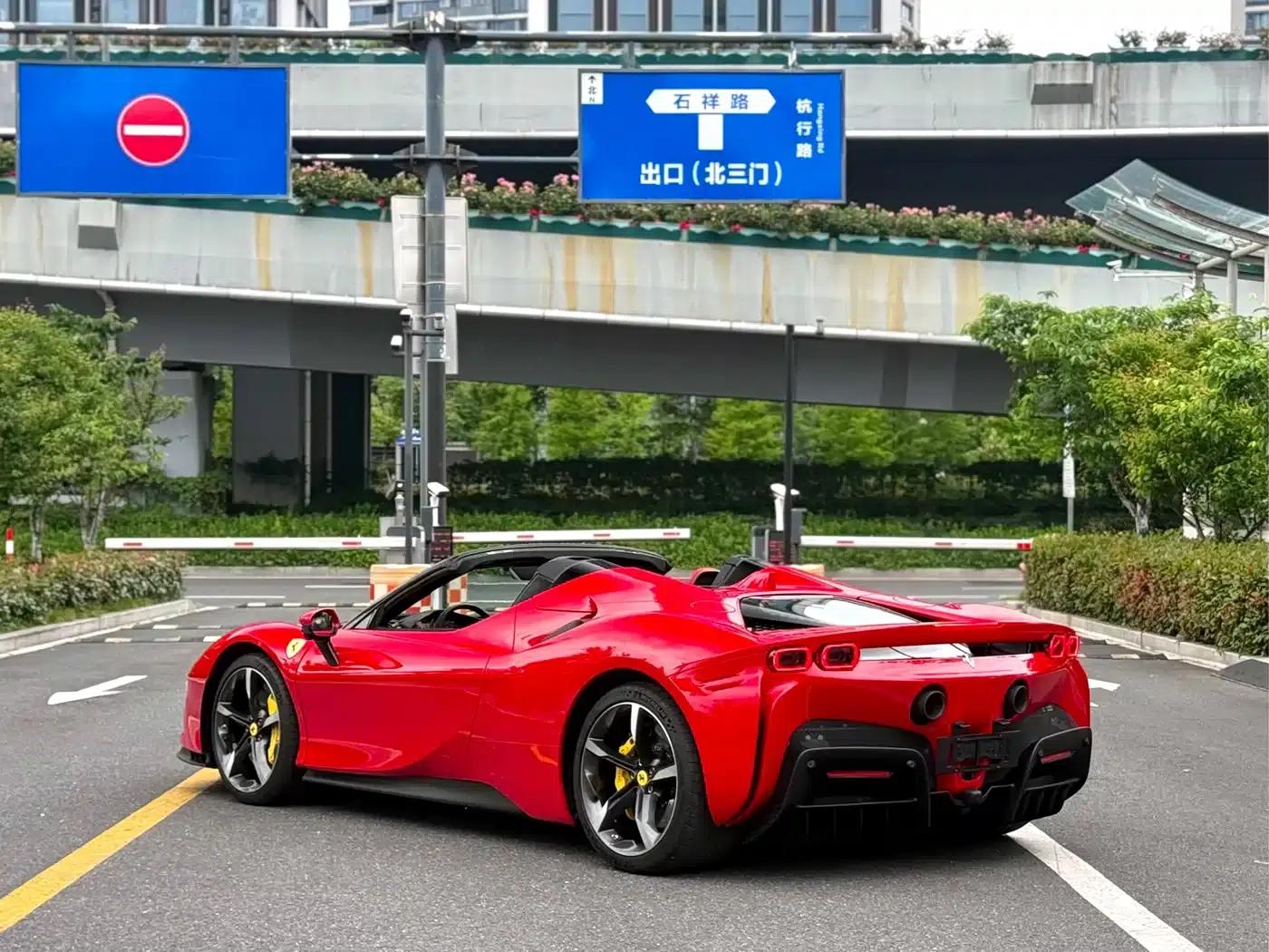 SF90 2021 3.9T V8 Spider — миниатюра 9