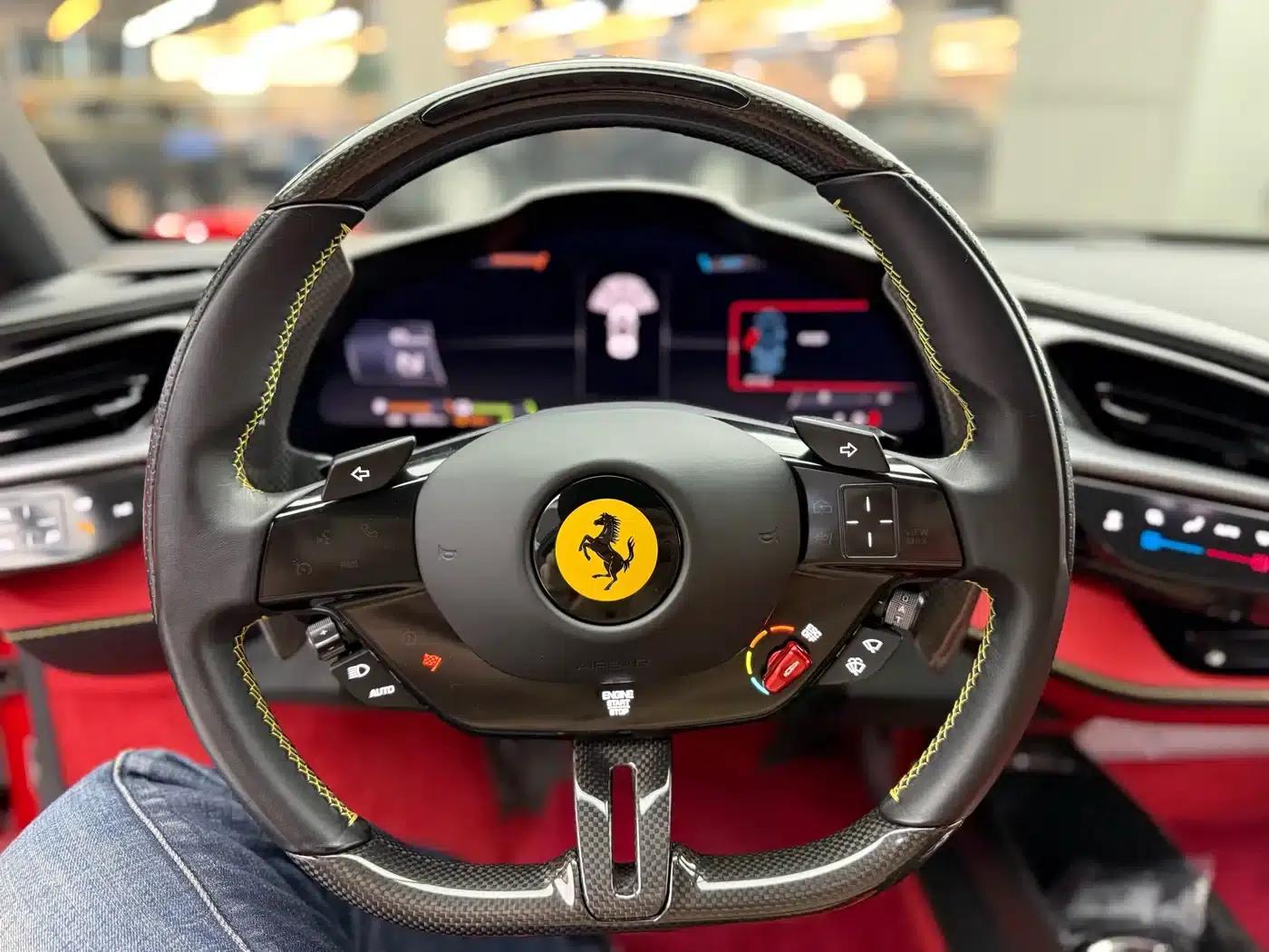SF90 2020 3.9T V8 Stradale — миниатюра 11