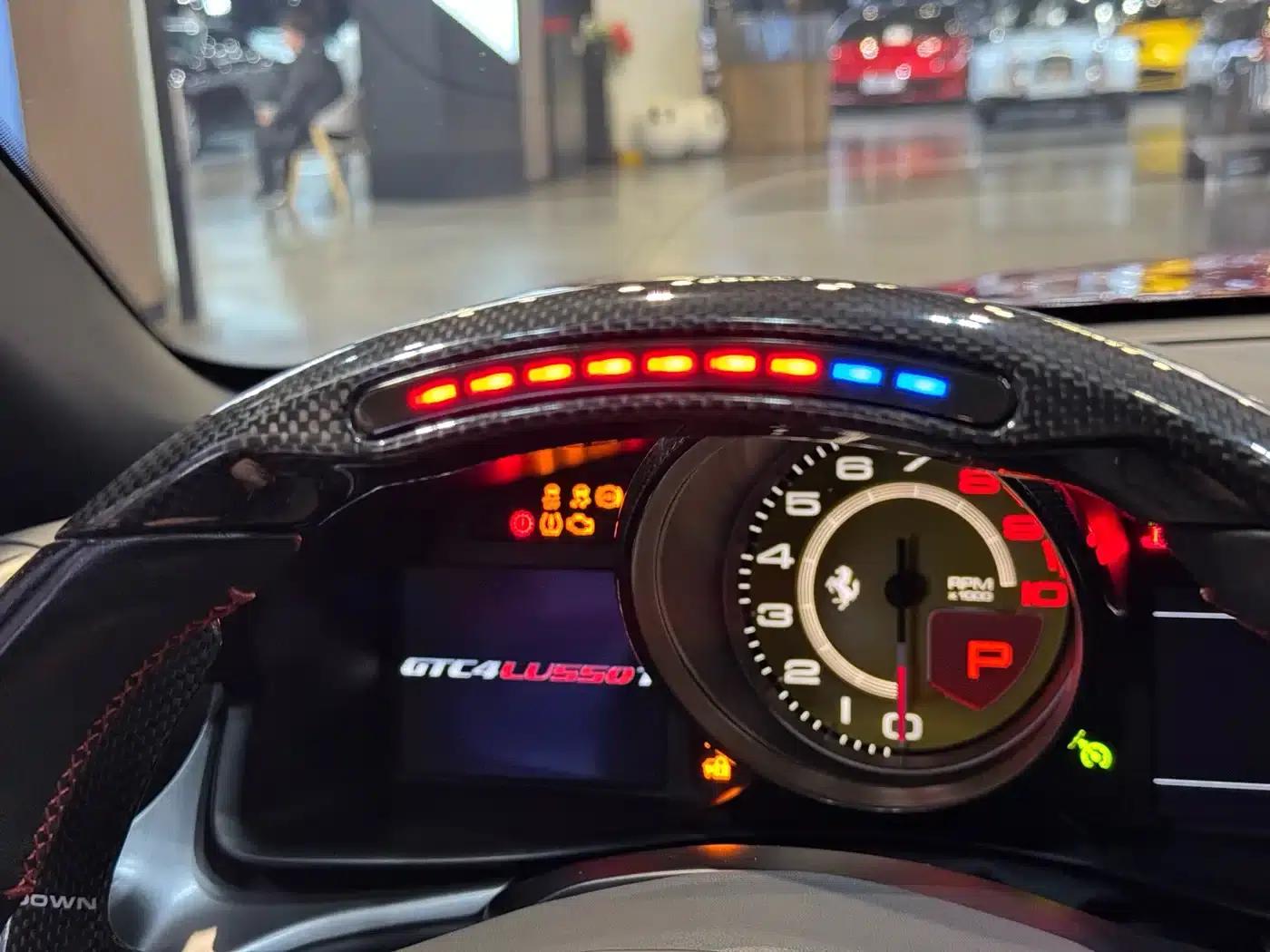 2017 GTC4Lusso 3.9T V8 — миниатюра 14