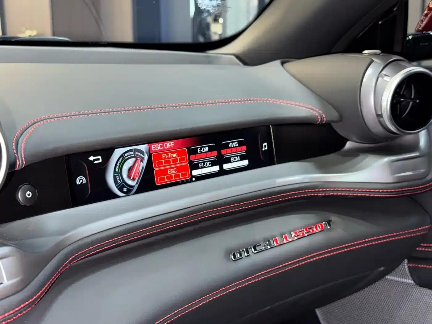 2017 GTC4Lusso 3.9T V8 — миниатюра 16