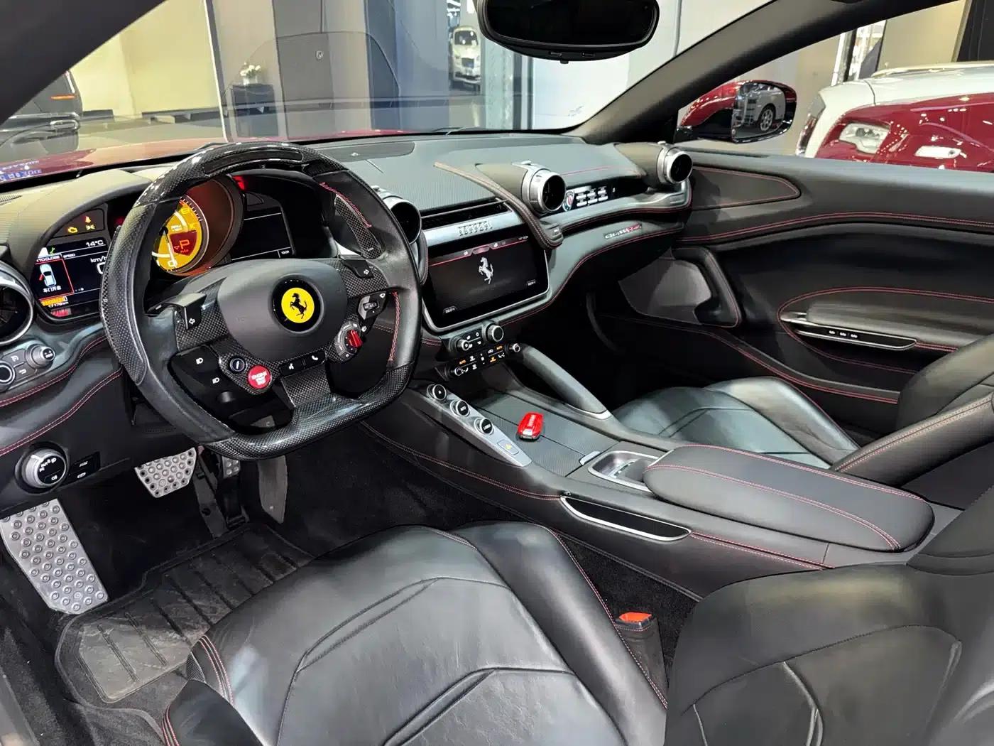 2017 GTC4Lusso 3.9T V8 — миниатюра 8