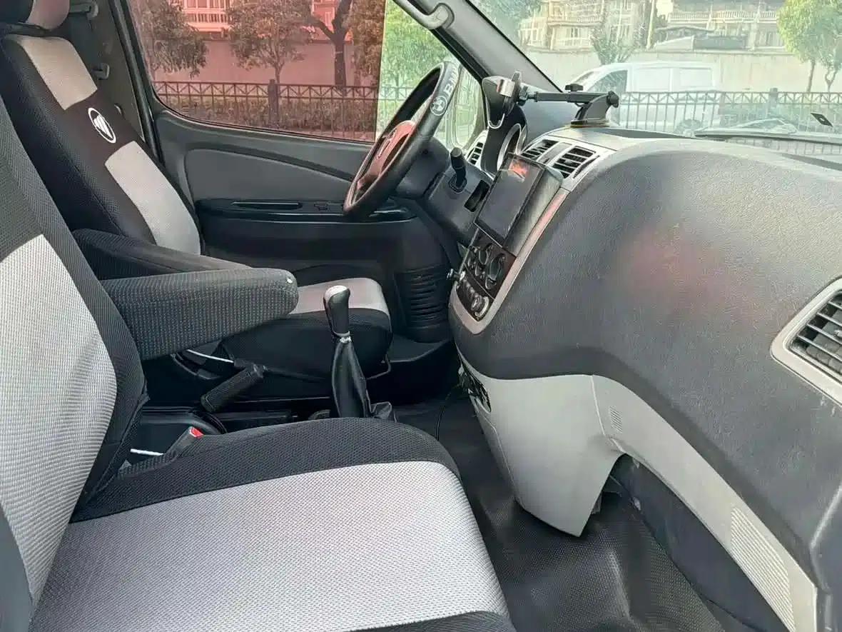 2016 MPV Parker E 2.0L Express Edition 4G63 — миниатюра 14