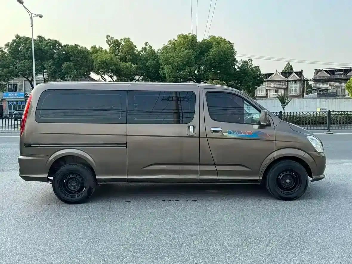 2016 MPV Parker E 2.0L Express Edition 4G63 — миниатюра 8