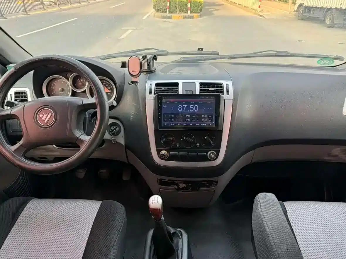 2016 MPV Parker E 2.0L Express Edition 4G63 — миниатюра 9