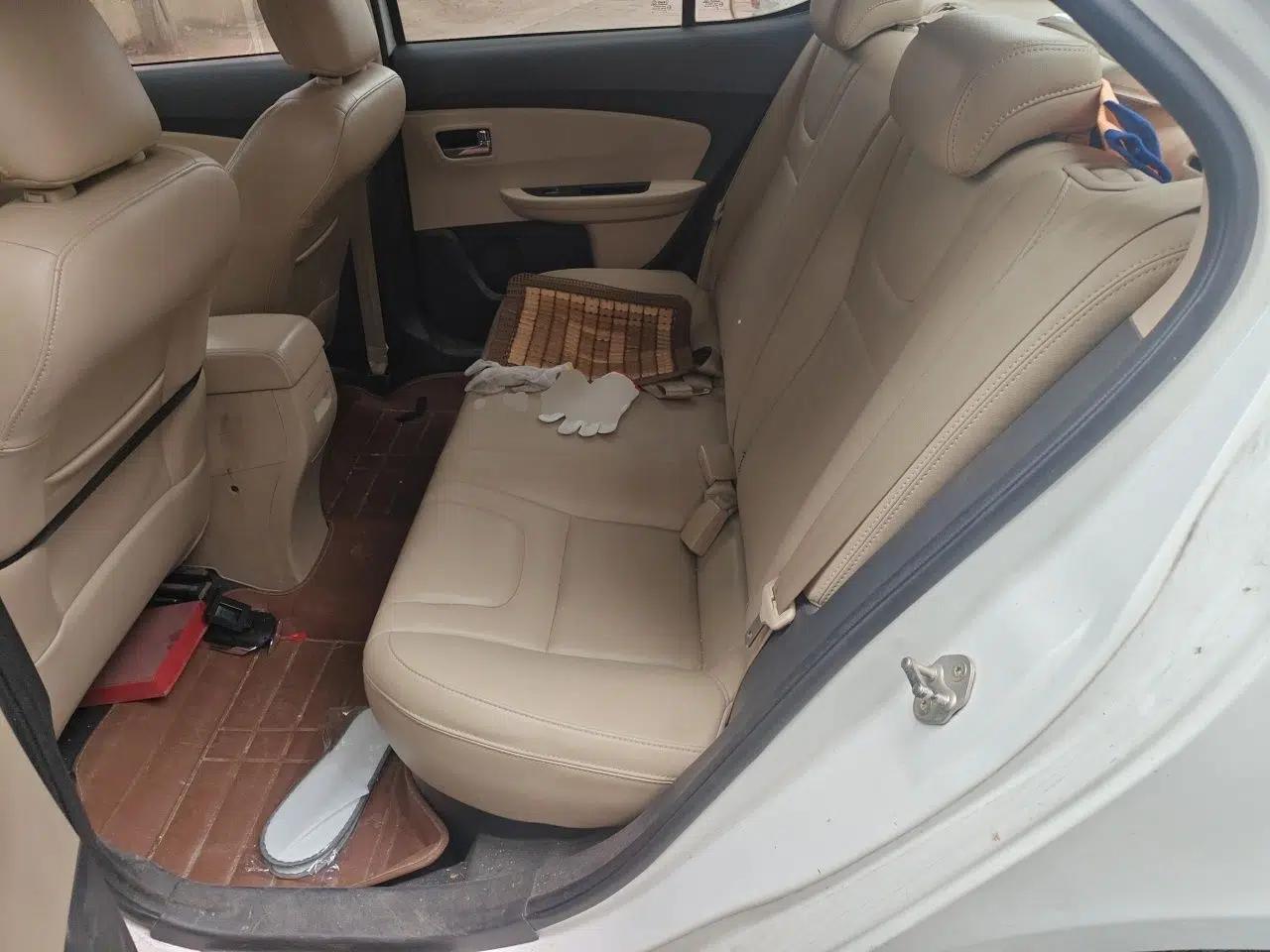 Chery E3 2015 1.5L Manual ZhiShang Model — миниатюра 18