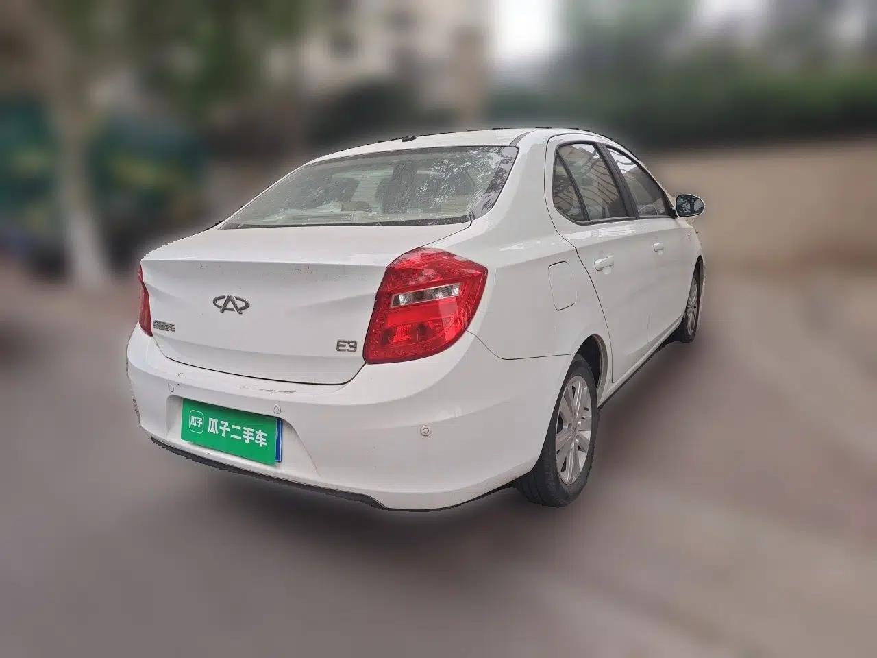 Chery E3 2015 1.5L Manual ZhiShang Model — миниатюра 6