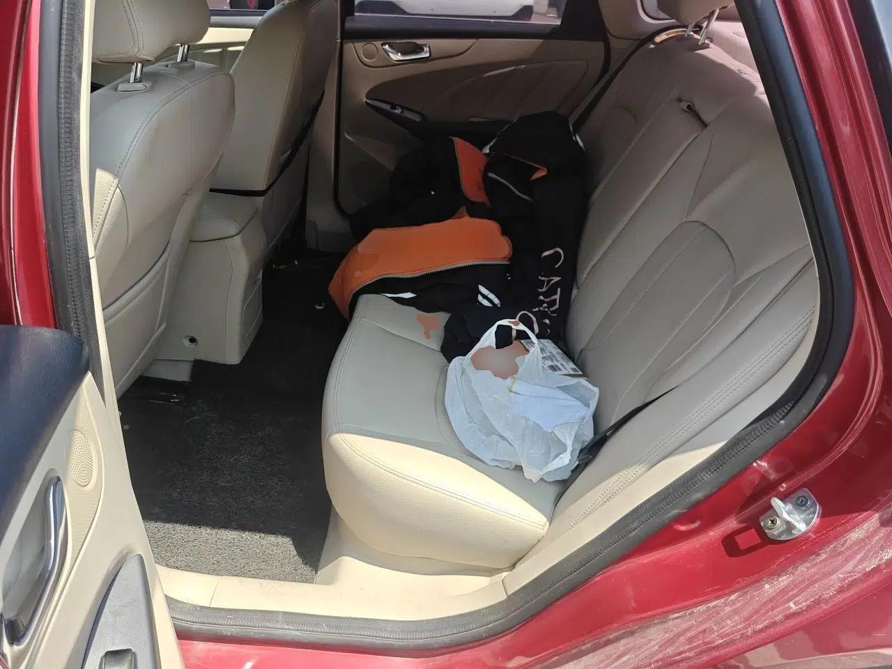 Chery Arrizo 7 2015 1.6L Manual ZhiShang Edition — миниатюра 18