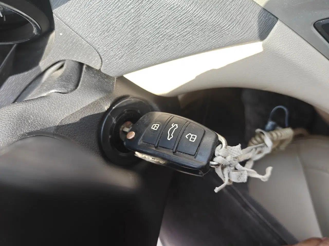 Chery Arrizo 7 2015 1.6L Manual ZhiShang Edition — миниатюра 9