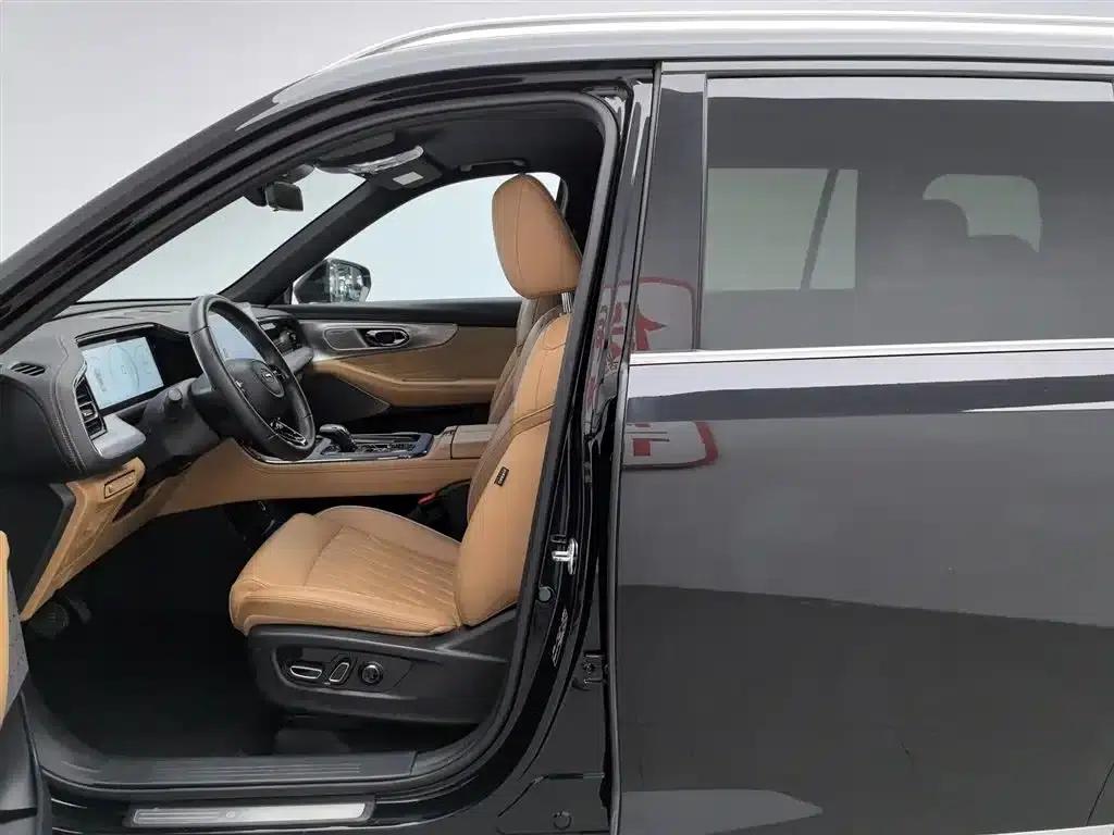 Trumpchi ES9 2024 PHEV 143km Pro — миниатюра 10