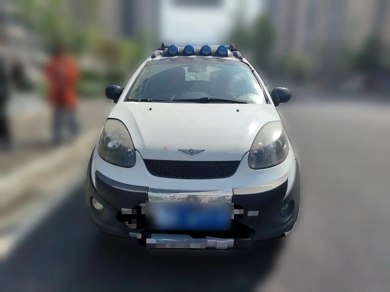 Chery X1 2012 1.5L Manual Comfort Edition — миниатюра 2