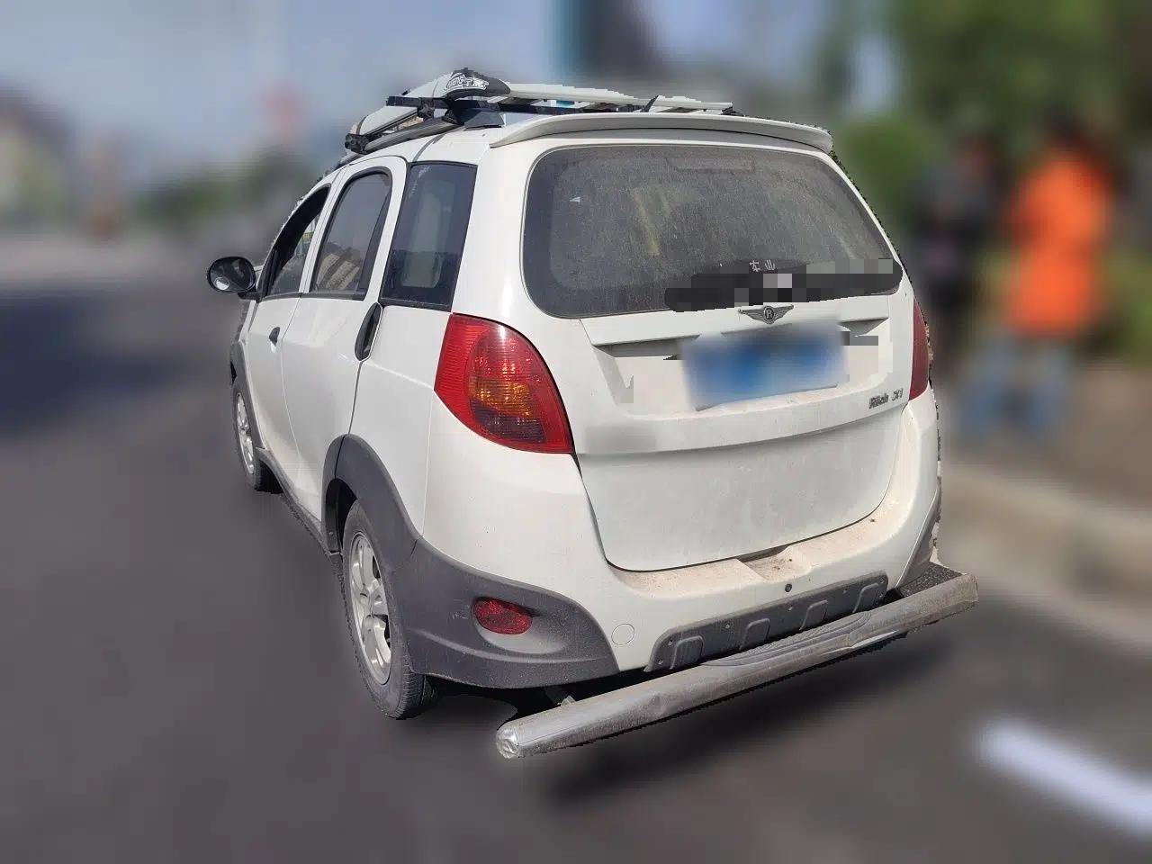 Chery X1 2012 1.5L Manual Comfort Edition — миниатюра 4