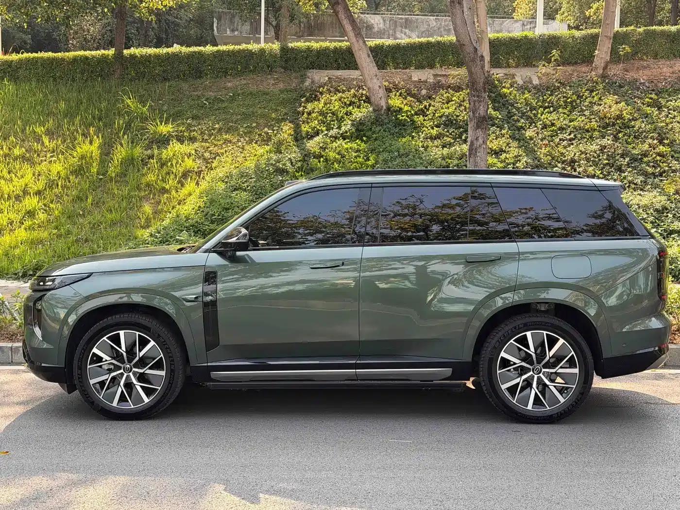 Trumpchi S7 2025 180km/h Ultra AWD LiDAR Edition — миниатюра 3