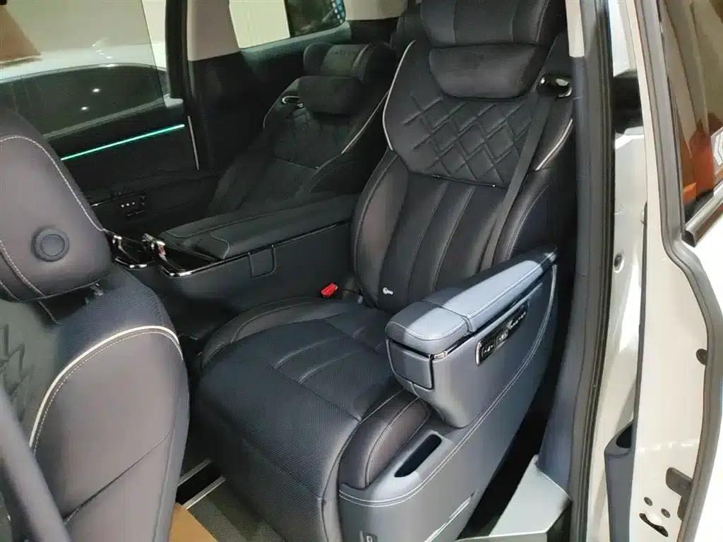 Trumpchi Aspiration M8 2025 Qiankun Series Ultra First Class — миниатюра 17