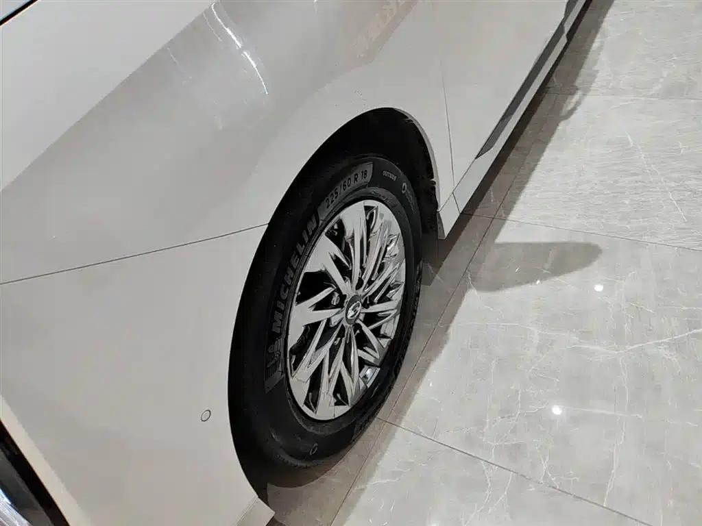 Trumpchi Aspiration M8 2025 Qiankun Series Ultra First Class — миниатюра 23