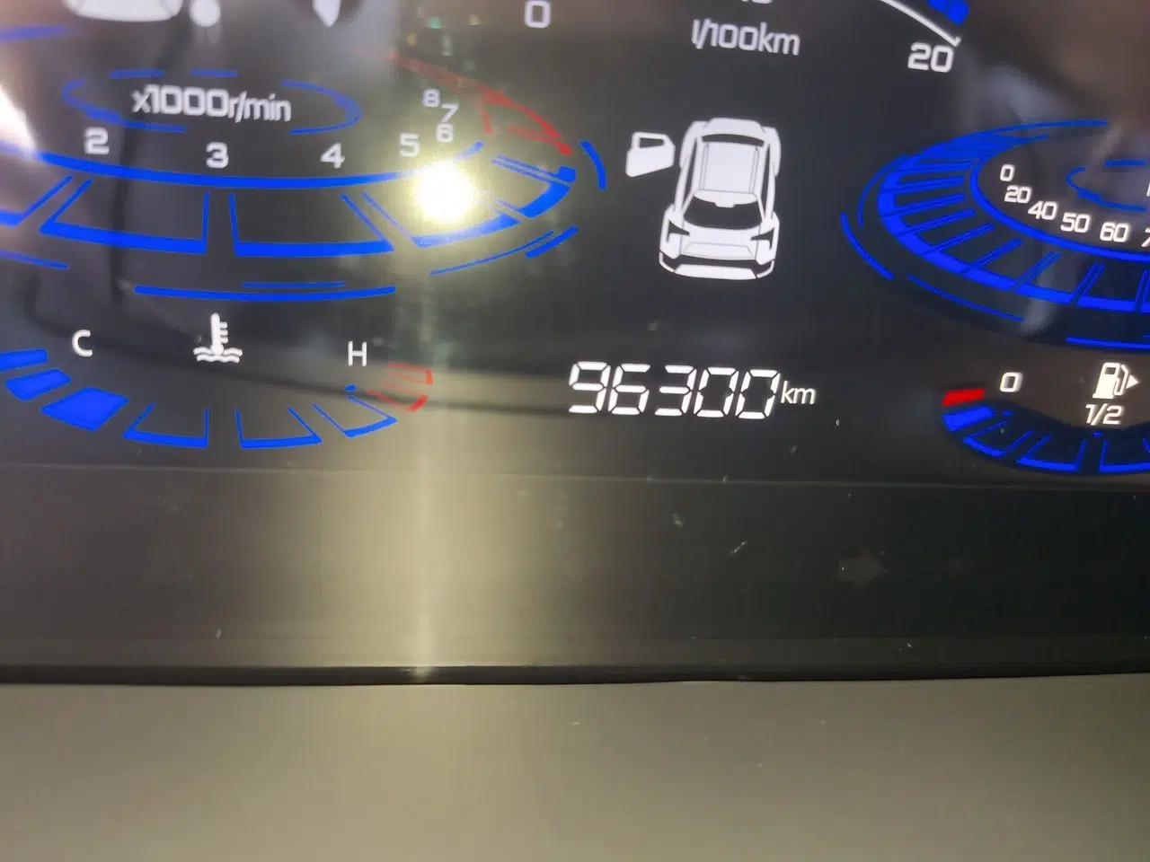 Venucia T60 2018 1.6L CVT Smart Edition China VI Standard — миниатюра 13