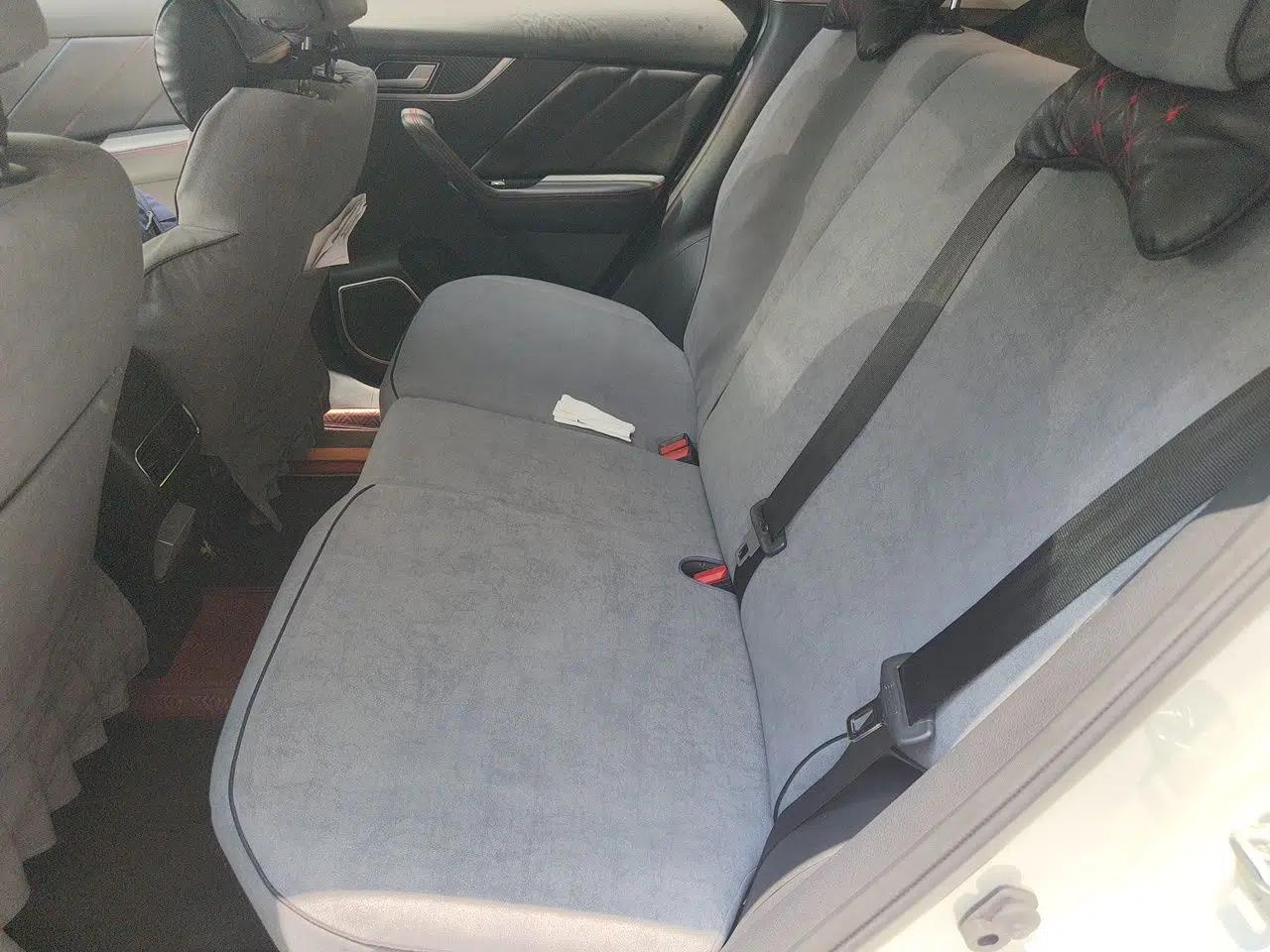 Venucia T60 2018 1.6L CVT Smart Edition China VI Standard — миниатюра 18