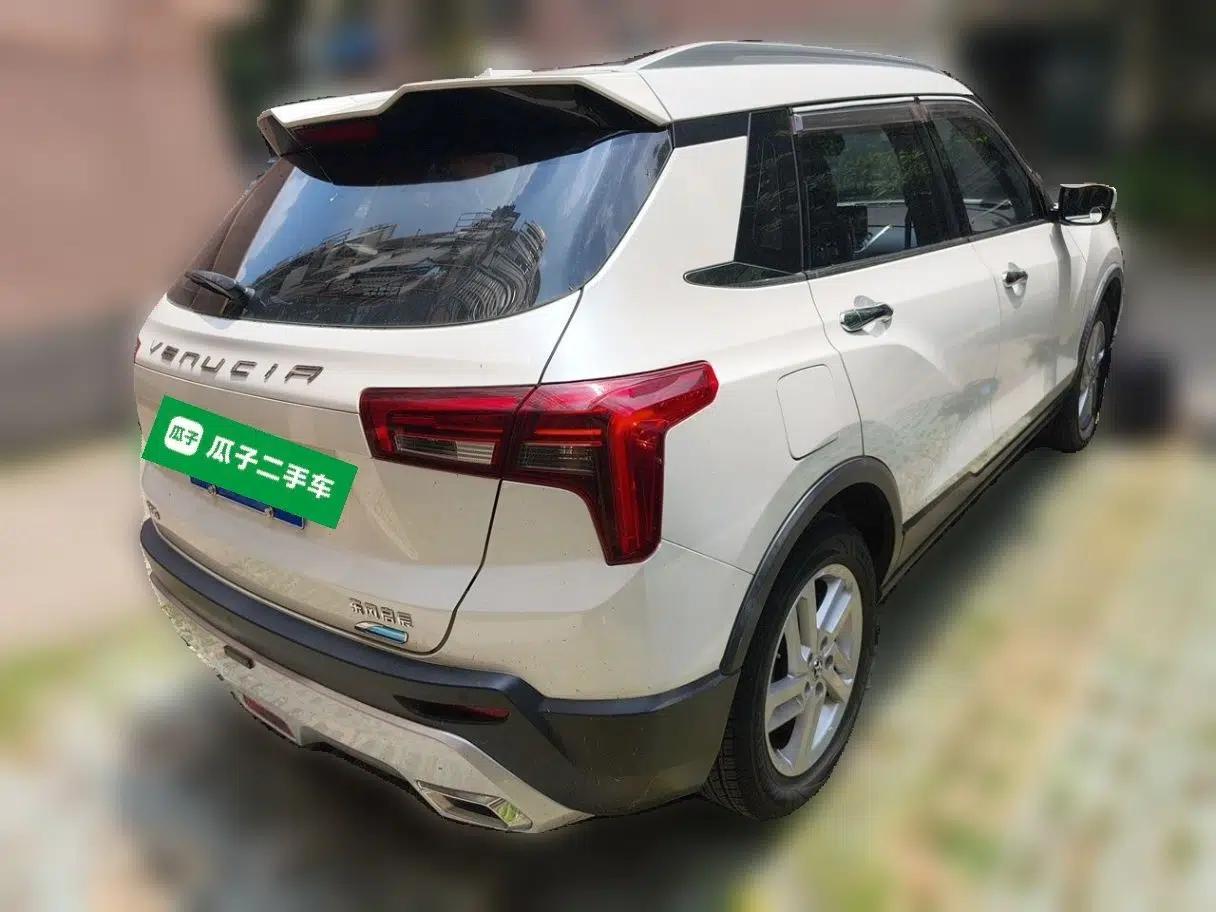 Venucia T60 2018 1.6L CVT Smart Edition China VI Standard — миниатюра 6
