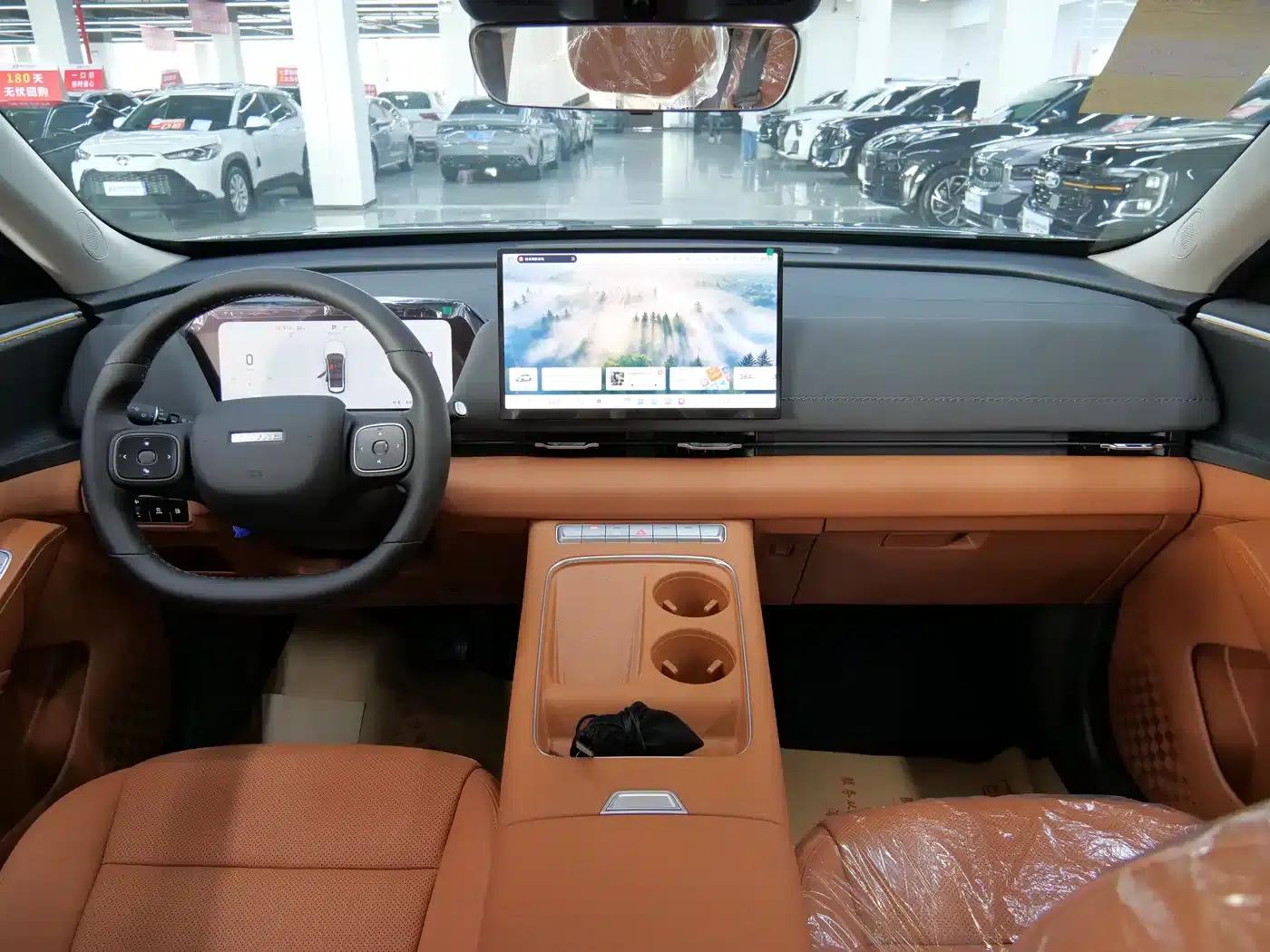 Haval Xiaolong MAX 2025 Hi4 110 Plus Smart Driving Edition — миниатюра 13