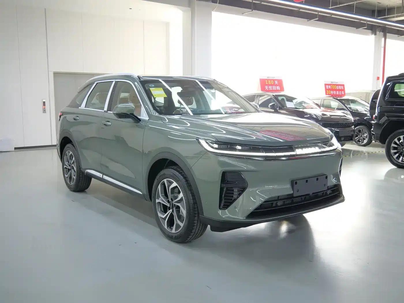 Haval Xiaolong MAX 2025 Hi4 110 Plus Smart Driving Edition — миниатюра 3