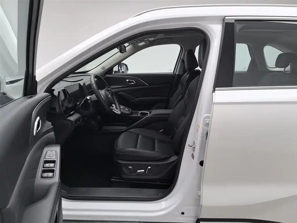 Haval Xiaolong MAX 2023 1.5L Hi4 105 4WD Intelligent Flagship Edition — миниатюра 10