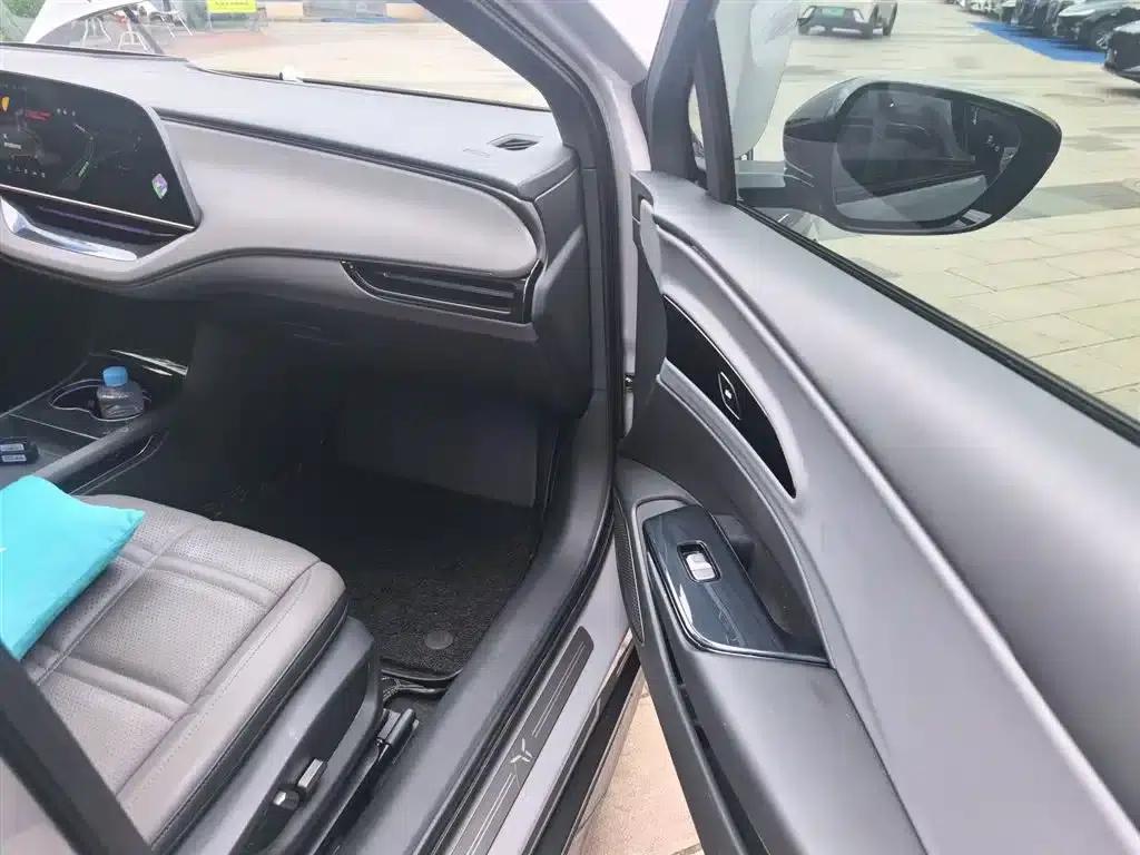 Hongqi EH7 2024 760 Pro+ AWD Edition — миниатюра 20